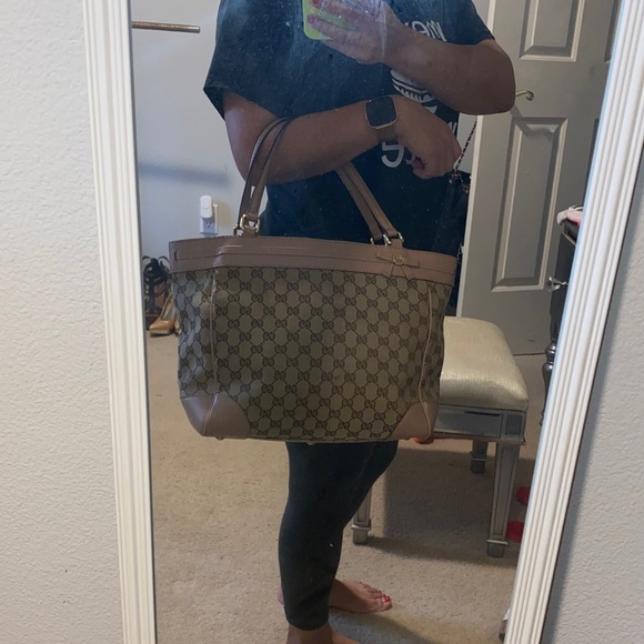 Gucci 👜 tote - Picture 16 of 16